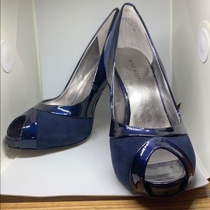 Nine West peep toe platform heels 8M.